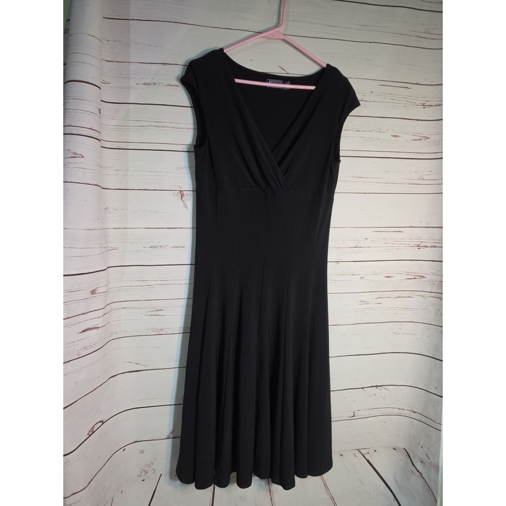 American Living Black Fit and Flare Dress V-Neck Cap Sleeve Size 12‎ Stretch